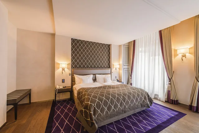 City, Junior Suite, Single Bed، Lausanne Palace And Spa 2/5