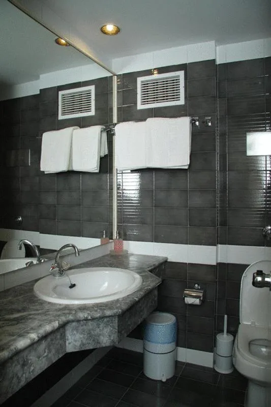 غرفة مفردة، Mantenia Hotel 3/3