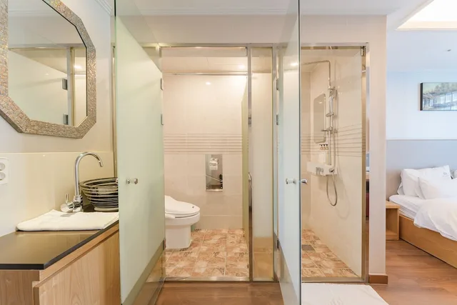 غرفة قياسية بسرير مزدوج بإطلالة على المرفأ، Central Park Hotel Busan 7/10