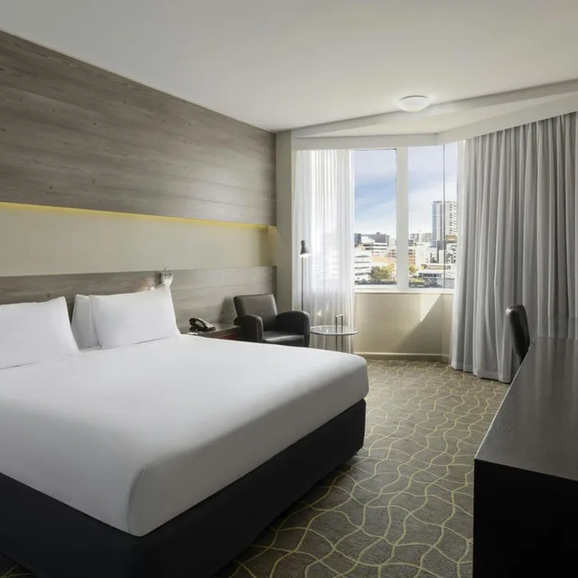 غرفة سوبيريور بسرير كينج، FOUR POINTS BY SHERATON PERTH 4/10