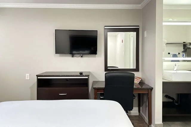 غرفة قياسية بسرير كوين، Rodeway Inn Lemon Grove San Diego East 3/8