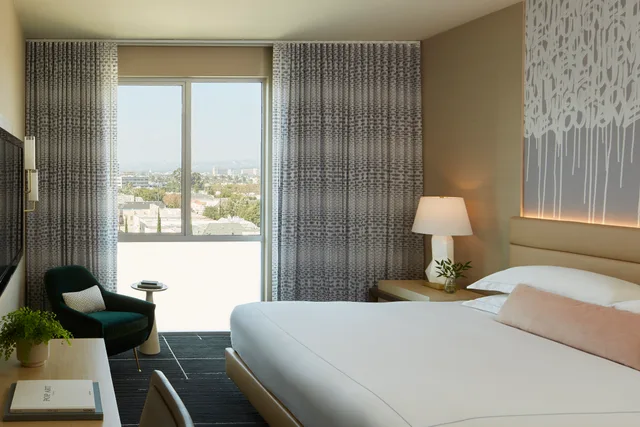 غرفة بريميير بسرير كينج، Hotel Wilshire A Kimpton Hotel 1/3
