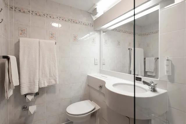 غرفة بسرير كينج، Village Hotel Liverpool 9/10