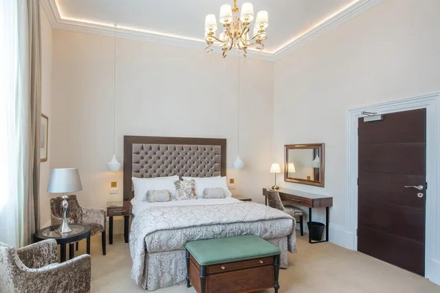 Lansbury, Classic, Queen Bed، The Lansbury Heritage Hotel and Spa by Sunday Canary Wharf, London 3/4