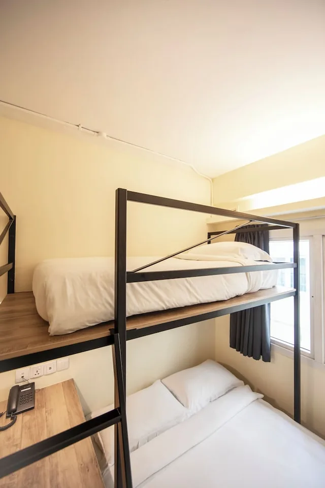 غرفة سوبيريور ثلاثية بسرير كوين وسرير فردي، Fragrance Hotel - Balestier 6/10