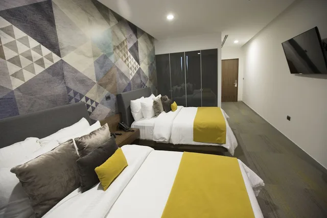 junior suite, 2 double beds, Hotel Belo Grand Morelia 3/5