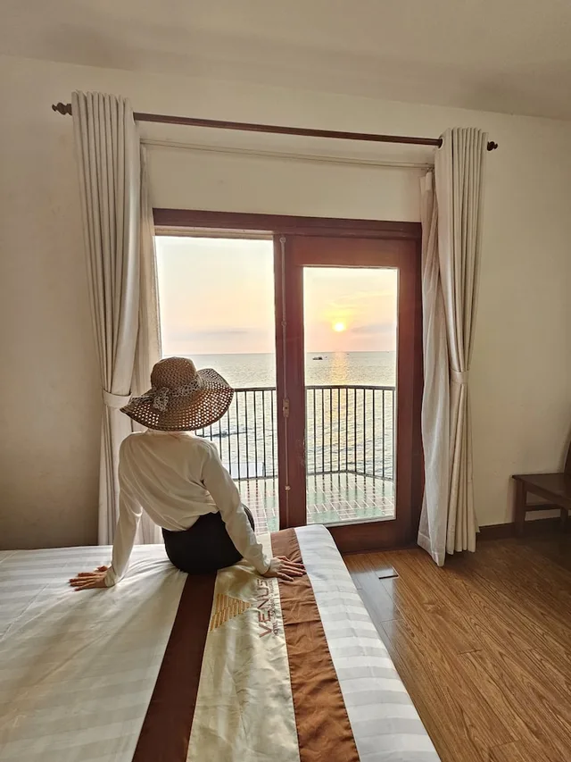 Deluxe, Queen Bed, Sea View, Venus Hotel - Massage & Sky Bar 3/6