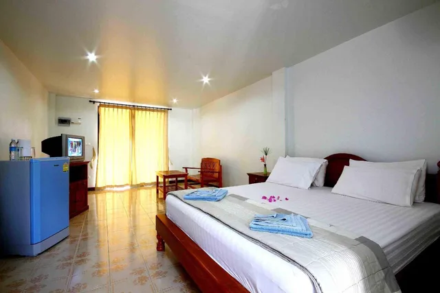 غرفة سوبيريور مفردة، Lotus Hotel 2/4