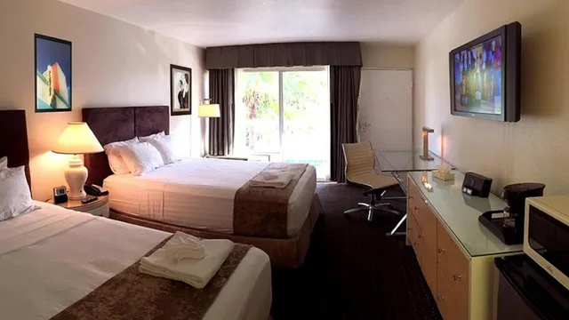 غرفة سوبيريور بسرير كوين، Floridian Hotel 1/2