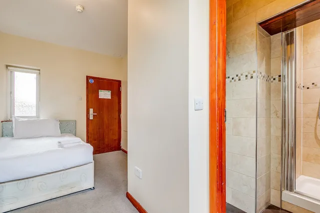 Compact, Single Bed، London Star Hotel 6/6