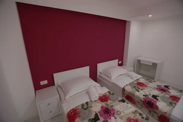 Comfort, Twin Beds, Hill View, Balcony، Villa Flowers 1/7