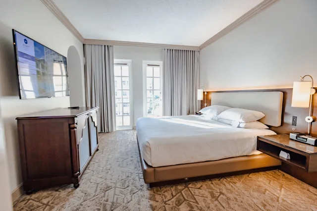 Pure, Wellness, King Bed، Hyatt Regency Coral Gables 1/5