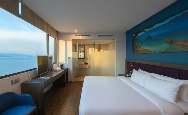غرفة ديلوكس بإطلالة على البحر، Aaron Hotel 1/2