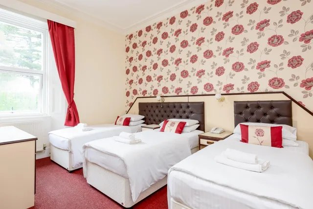 غرفة كلاسيكية ثلاثية، Devonshire Hotel 1/8