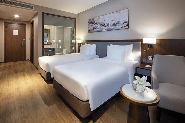 غرفة سوبيريور بسرير كوين بشرفة، Annova Nha Trang Hotel 5/8