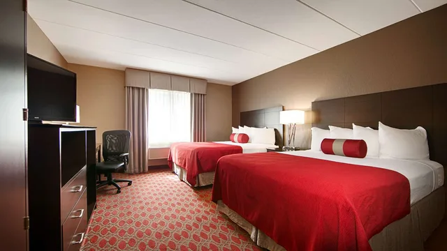 غرفة بسريرين كوين، Baymont by Wyndham Brooklyn Center 1/2