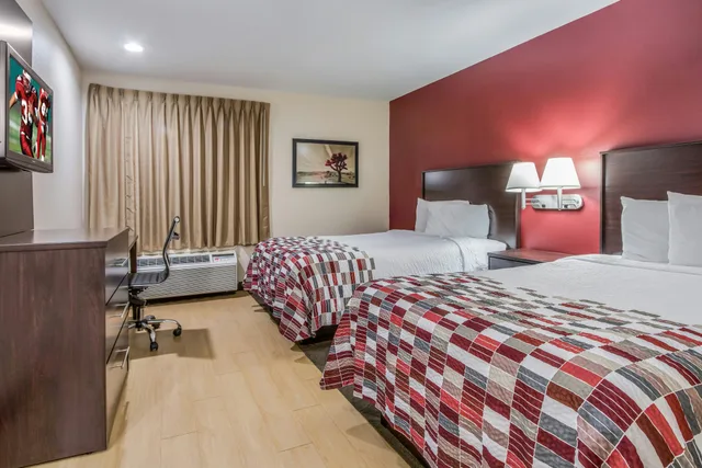 غرفة ديلوكس بسريرين كوين لذوي الإعاقة، Red Roof Inn Grand Junction 1/4