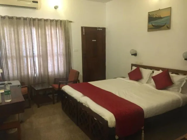 غرفة قياسية بسرير كوين، Hotel Seaface 5/10