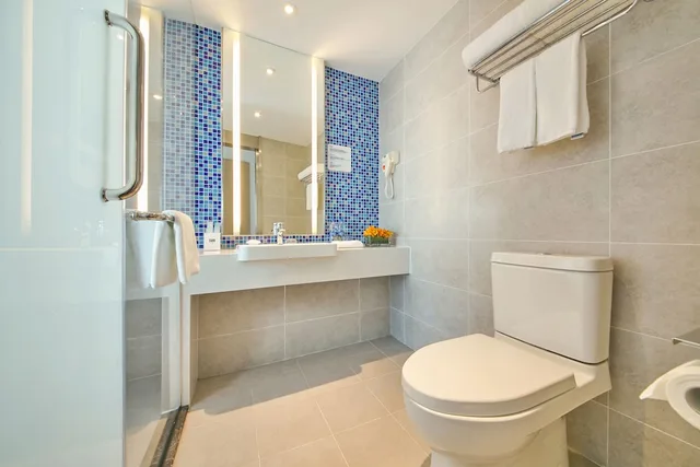غرفة قياسية بسريرين منفصلين في طابق منخفض، HOLIDAY INN EXPRESS HANGZHOU GONGSHU 5/6