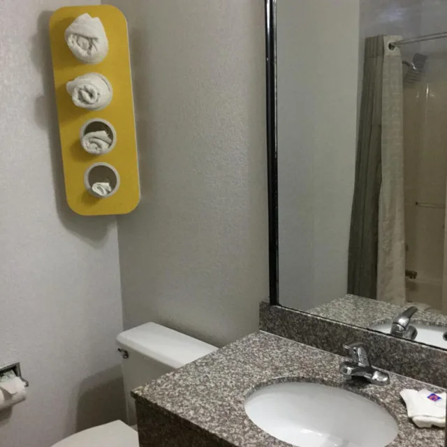 Room, Quadruple, Accessible, Motel6 Augusta, KS 8/9
