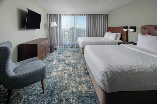 جناح بسريرين كوين بغرفة نوم واحدة، Four Points by Sheraton Suites Tampa Airport Westshore 3/4