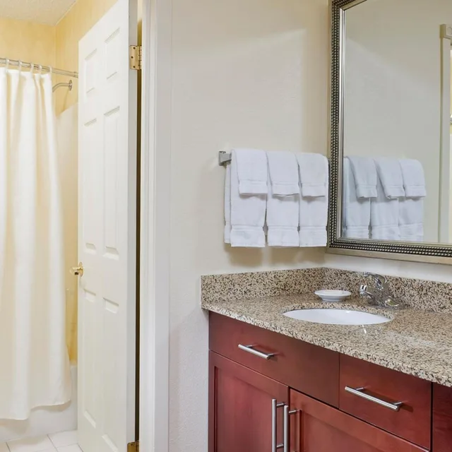 جناح بغرفتي نوم، Residence Inn Peoria 4/5