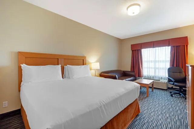غرفة، Best Western Grande Prairie Hotel and Suites 2/3