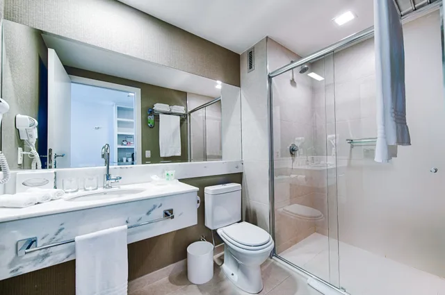 Standard, 2 Double Beds, Middle Floor، Holiday Inn Belo Horizonte Savassi 10/10