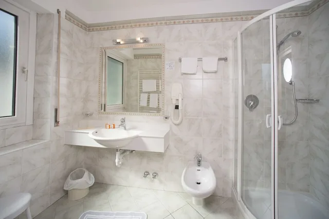 غرفة بسرير مزدوج أو سريرين منفصلين، Hotel Garni Snaltnerhof 3/3