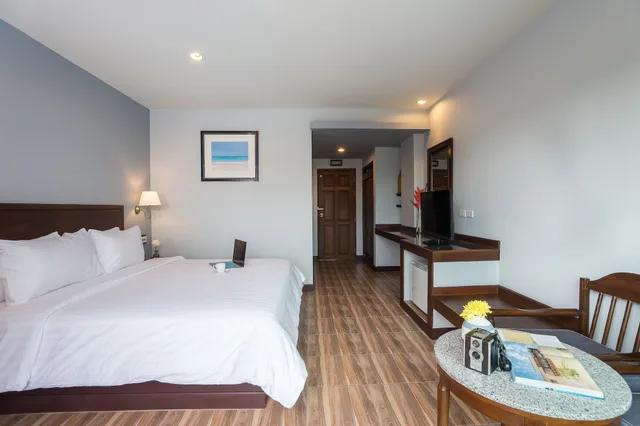 غرفة سوبيريور بسريرين منفصلين بإطلالة على المدينة، Savotel 4/7