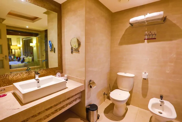 Deluxe, Double Bed, Sea View, Charmillion Club Resort 6/10