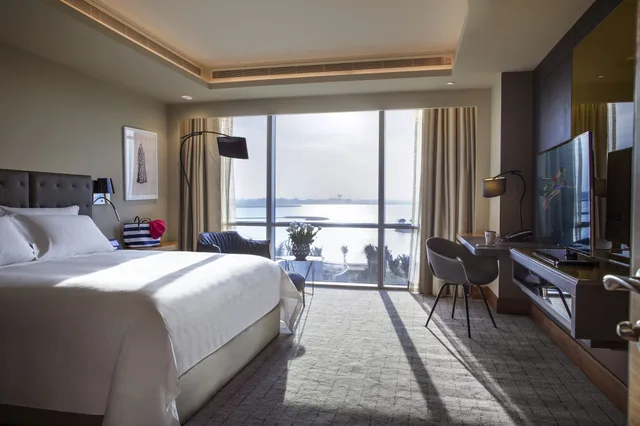 جناح غراند بسرير كينج، The Art Hotel & Resort 1/2