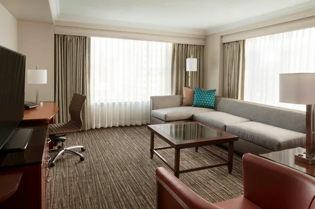 غرفة، Marriott Eaton Centre Toronto 1/3
