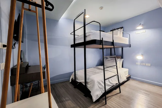 Twin Beds, No Window، Simply Sleep Hostel 2/7