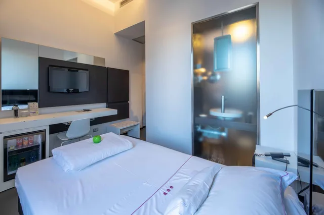 Room, Twin Beds, UNAHOTELS One Siracusa 1/5