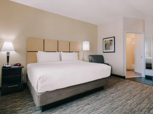 1 Bedroom, Suite, Candlewood Suites SAN ANTONIO AIRPORT 2/3