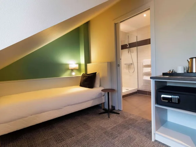غرفة عائلية بسريرين مزدوجين، Greet Hotel Colmar 3/4