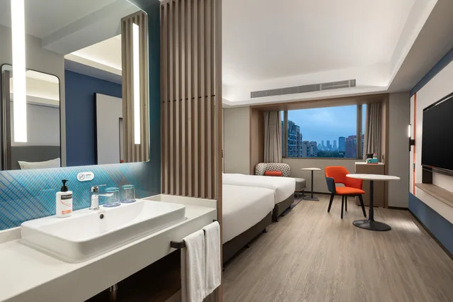 جناح بغرفة نوم واحدة، Holiday Inn Express Shanghai Gumei 8/8