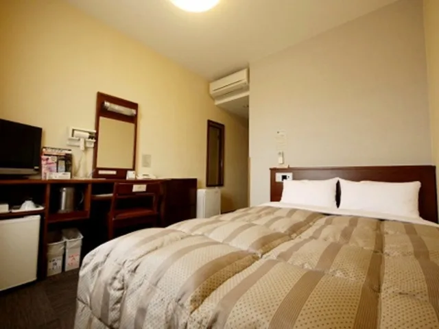 غرفة بسرير نصف مزدوج للمدخنين، Hotel Route-Inn Isahaya Inter 3/8