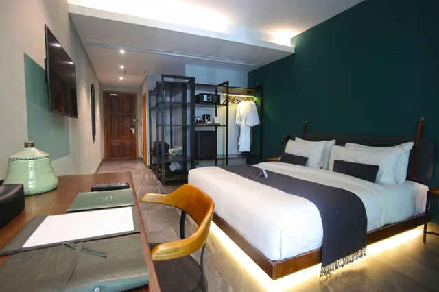 غرفة بسرير كينج، Baitong Hotel And Resort Phnom Penh 1/5