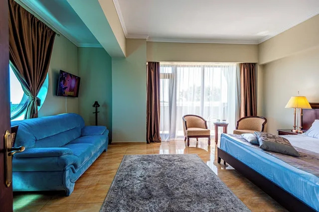 جناح استوديو تنفيذي بسرير مزدوج مع أريكة، Hotel Del Mar 2/2