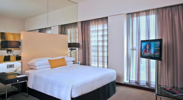 Compact، Centro Capital Centre By Rotana 1/2
