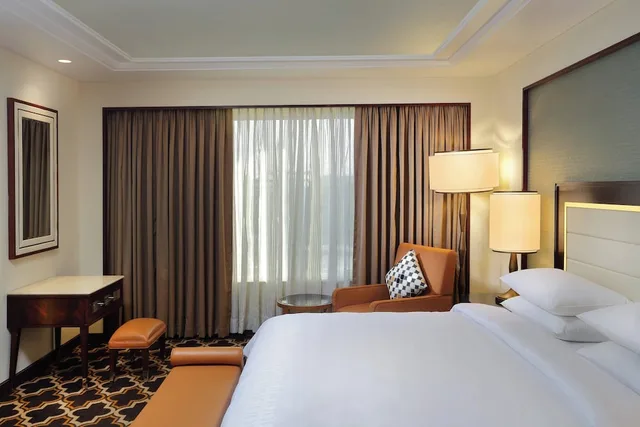 1 Bedroom, Executive, Suite, King Bed, Sheraton Grand Pune Bund Garden Hotel 1/6