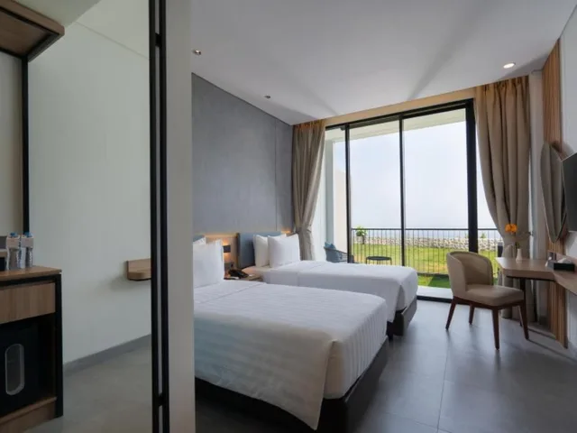 Garden, Superior, Twin Beds, Terrace, Laska Hotel and Resort Ciletuh 2/2
