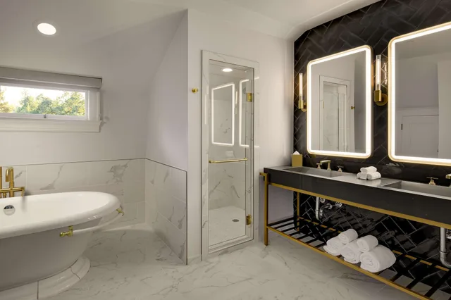 جناح بسرير كوين بغرفة نوم واحدة، Hayes Mansion San Jose, Curio Collection by Hilton 10/10