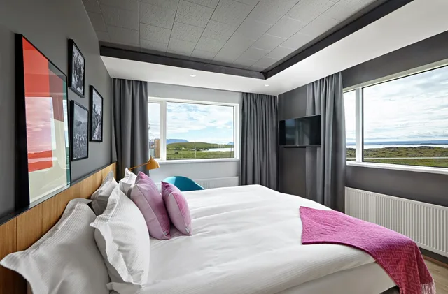 غرفة سوبيريور بسرير كينج، Myvatn - Berjaya Iceland Hotels 1/4