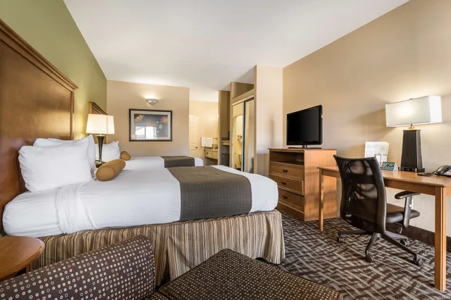 غرفة قياسية بسريرين كوين، Surestay Hotel By Best Western Alice 1/4