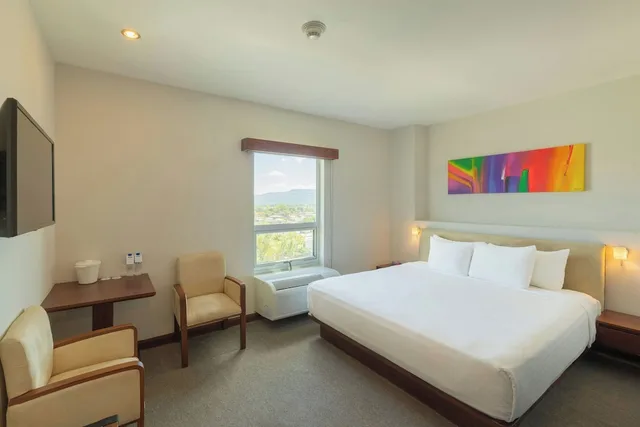Deluxe, Suite, King Bed, Hotel Hex Esteli 3/6