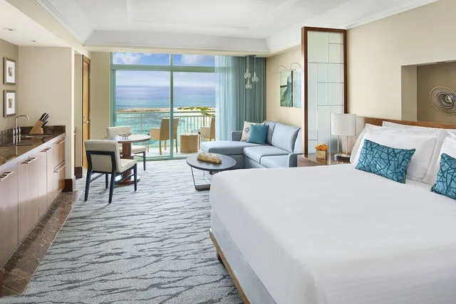 Studio, King Bed, Ocean View, Sofa, The Reef Atlantis, Autograph Collection 1/1