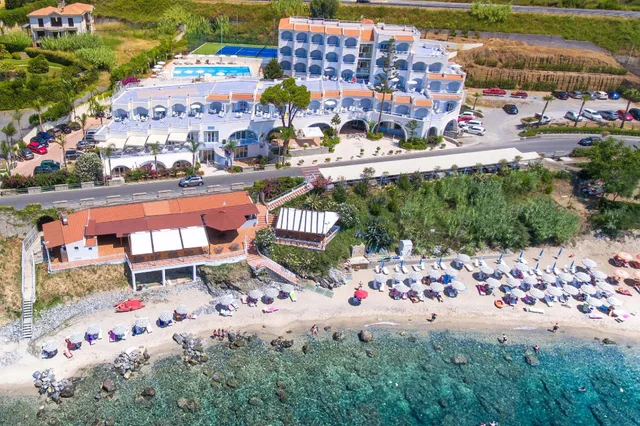 Superior, HOTEL FERRETTI 1/1